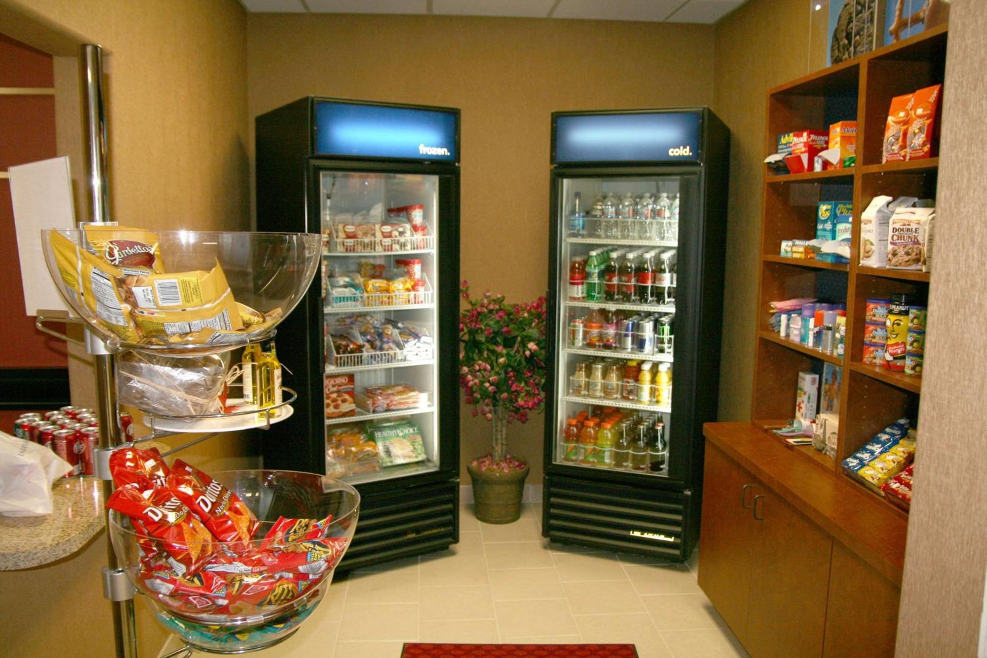 Hampton Inn & Suites Red Bluff Kültér fotó