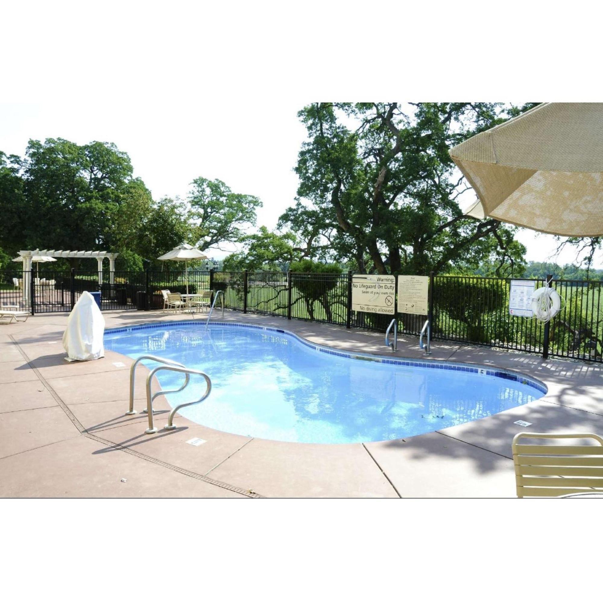 Hampton Inn & Suites Red Bluff Kültér fotó